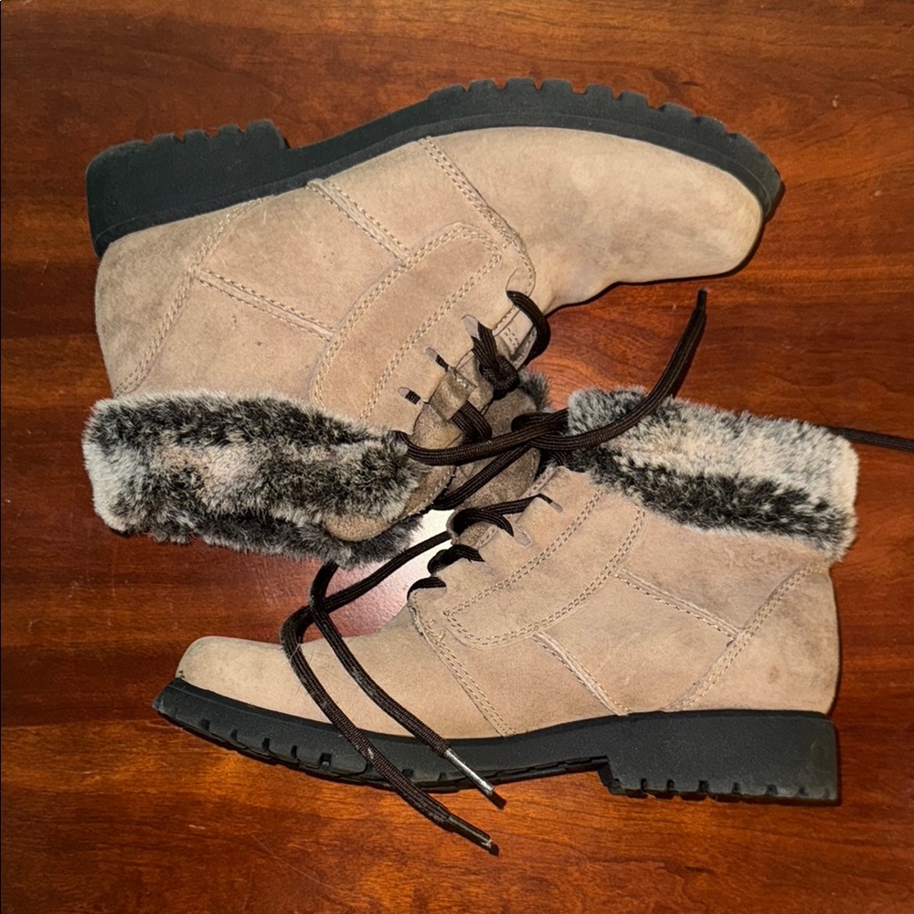 Women's Tan Fur-Lined Boots